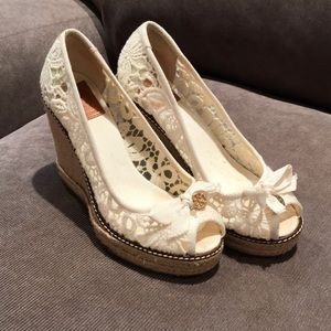 Tory Burch Peep Toe Espadrille in Cream